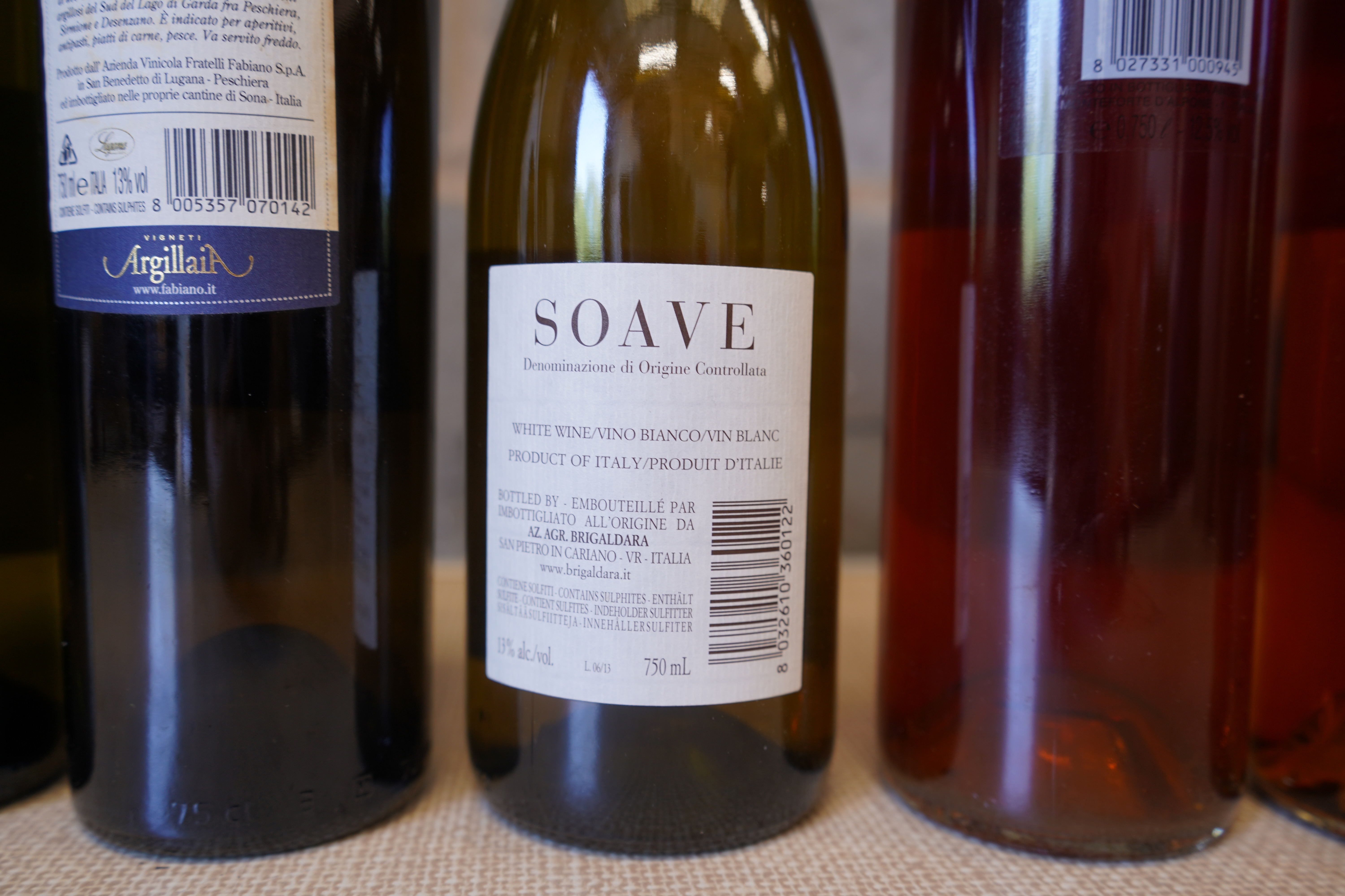 A mixed parcel of Italian white wine